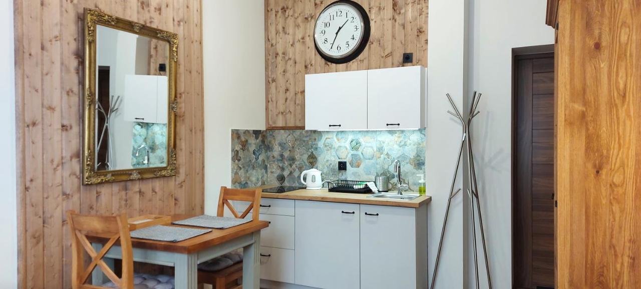 4 Strony Swiata Pokoje I Apartamenty Dzwirzyno Bagian luar foto