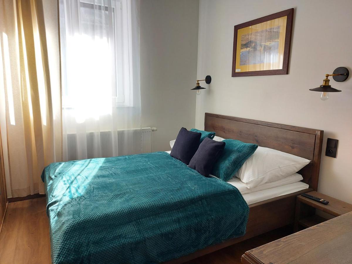 4 Strony Swiata Pokoje I Apartamenty Dzwirzyno Bagian luar foto