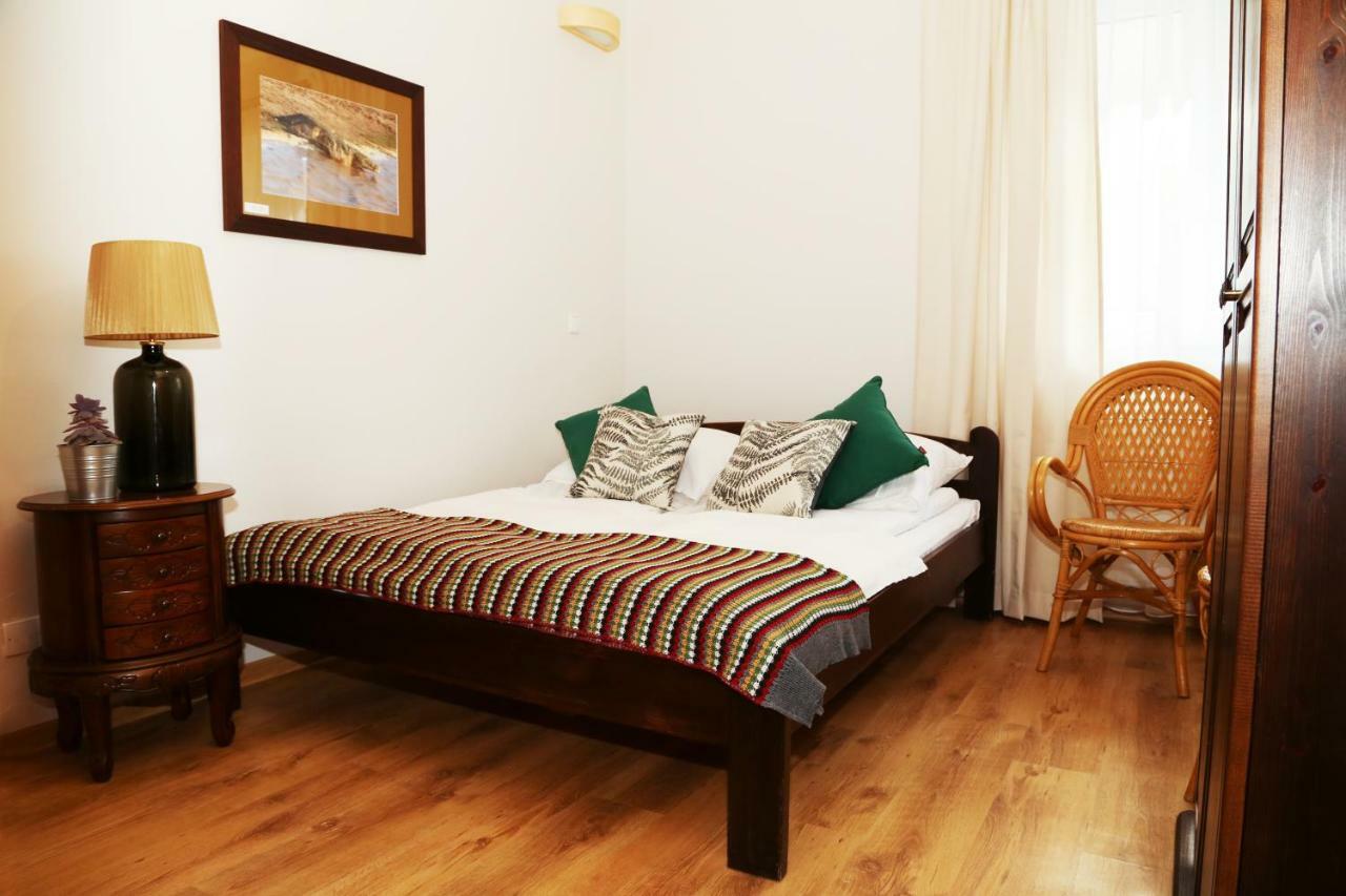 4 Strony Swiata Pokoje I Apartamenty Dzwirzyno Bagian luar foto